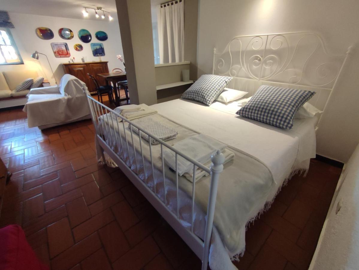 Independent Apartment With A Fabulous Patio - Casa Penny Cisano sul Neva Buitenkant foto